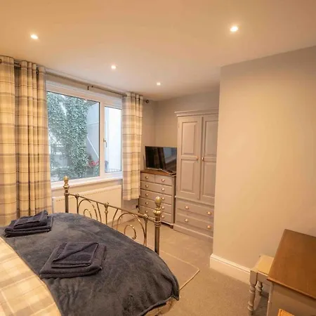 Amber Free Parking Semesterbostad *